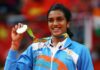 PV SINDHU: पीवी सिंधु ने तीन बार की विश्व चैंपियन को हराकर रचा इतिहास, जीता करियर का पहला सुपर-750 खिताब!!!